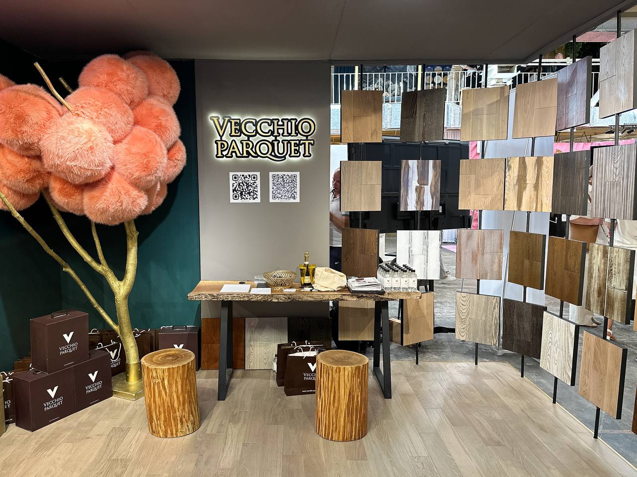 Vecchio parquet на ДизайнВыставке интерьерных предметов архитектурных решений